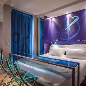 https://apostrophe.fr-paris.fr