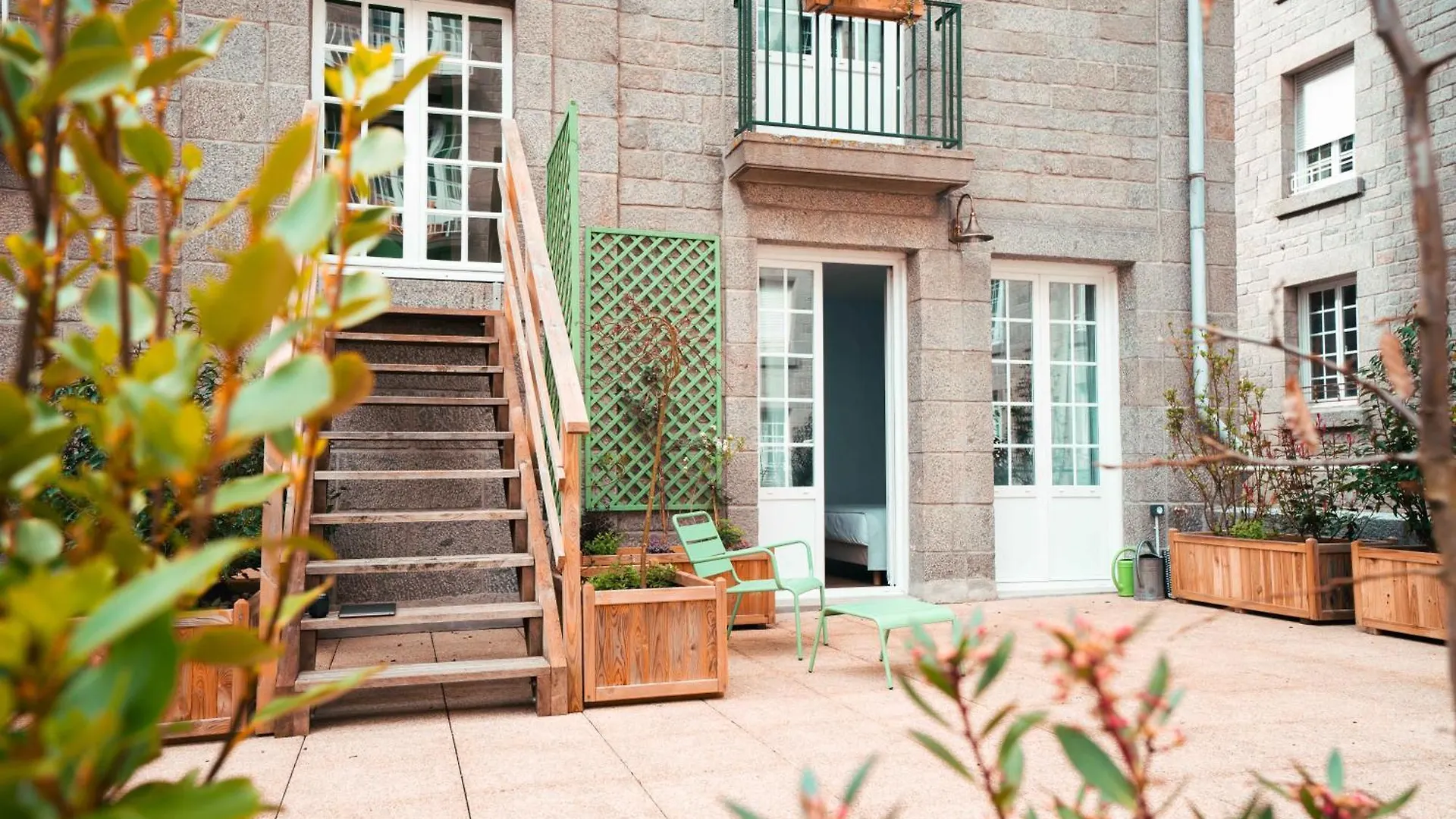 Hotel Le Croiseur Ginette - Entierement Renove Saint-Malo 2*,  France