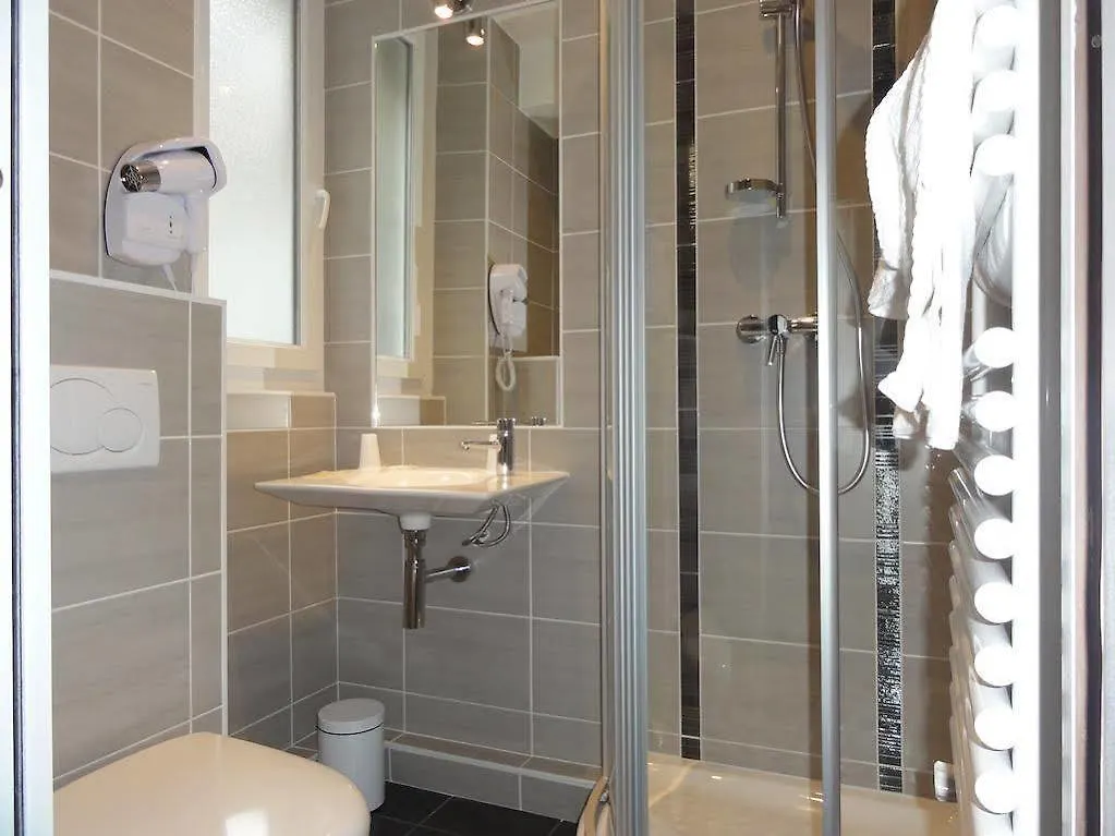 Hotel Le Croiseur Ginette - Entierement Renove Σεν Μαλό 2*, Σεν Μαλό Γαλλία